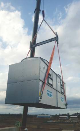 Lifting evaporative condenser